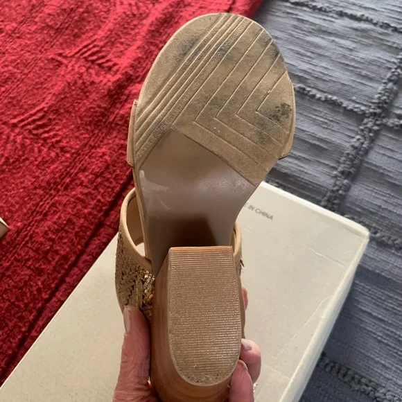 Women’s shoes - Picture 5 of 6